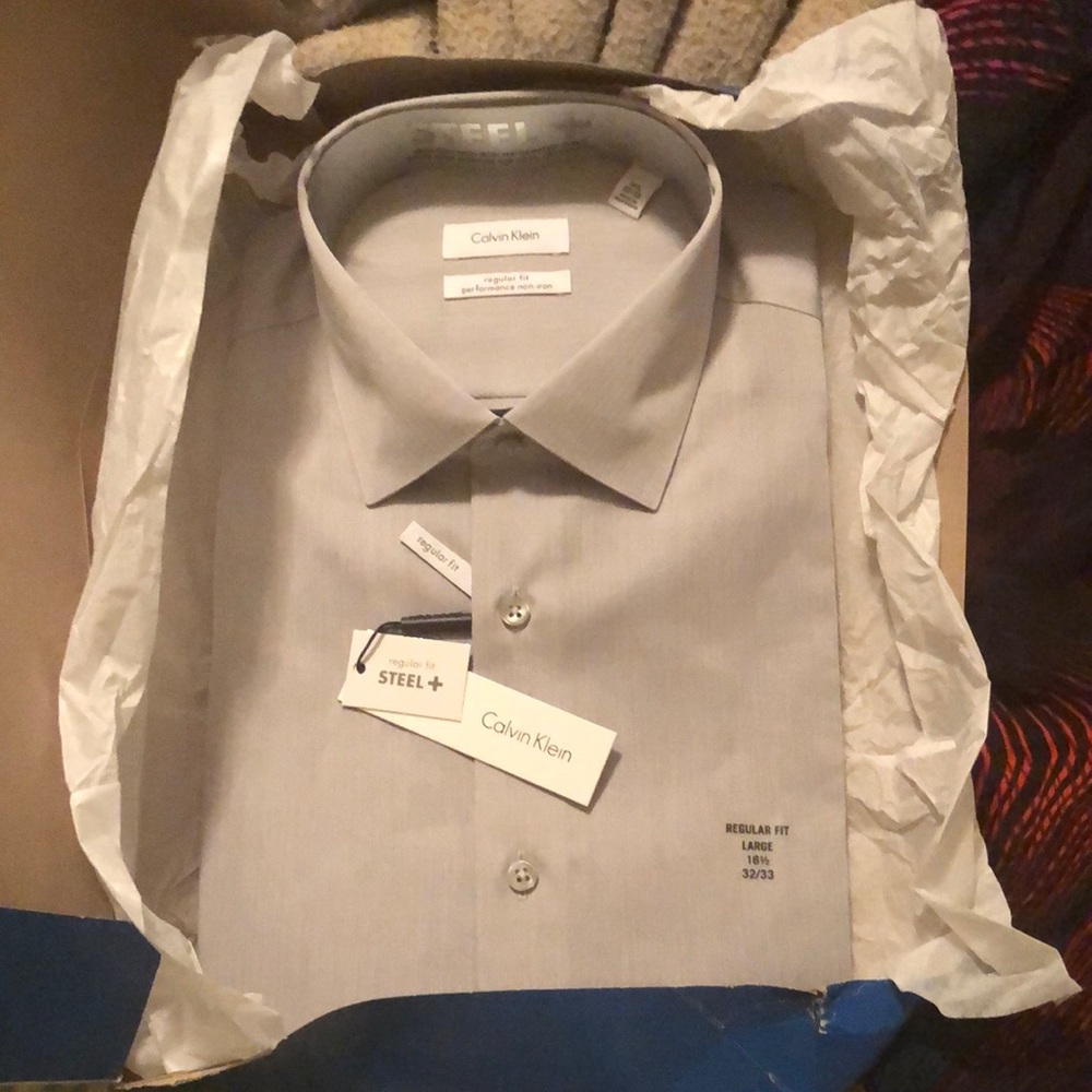 Calvin Klein 16 1/2 32/33 Dress shirt from Macy’s
